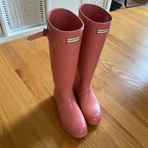 Pink hunter boots size 9